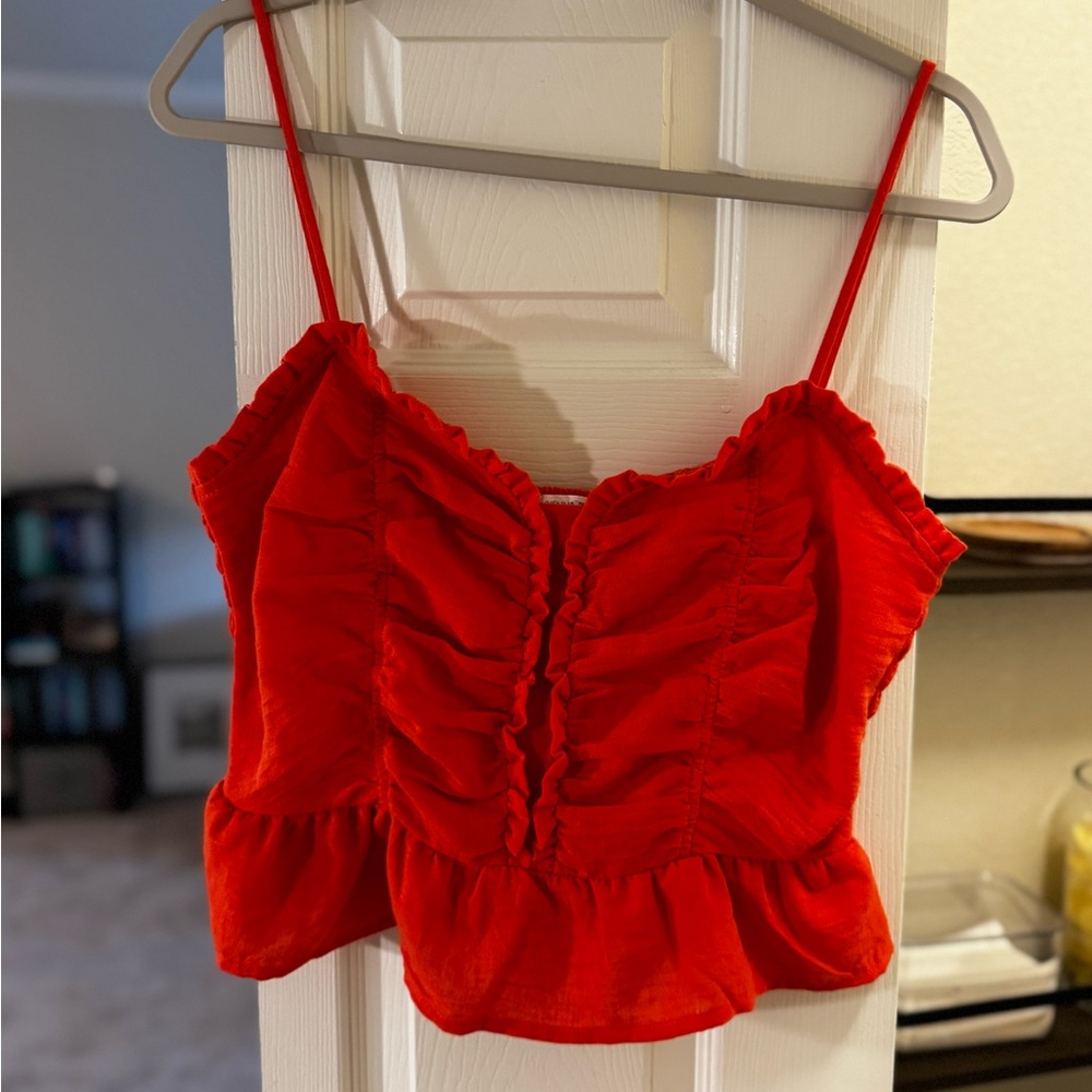 🌺 NEED GONE/MAKE OFFER 🌺 Ruffled Women's Tank